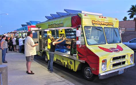 The food truck trend keeps on rolling. . Zsfg food truck